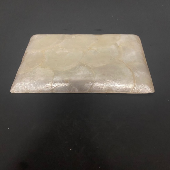 Capiz Rectangular Love Tray (Red/White) Pearl Tone - Picture 5 of 7